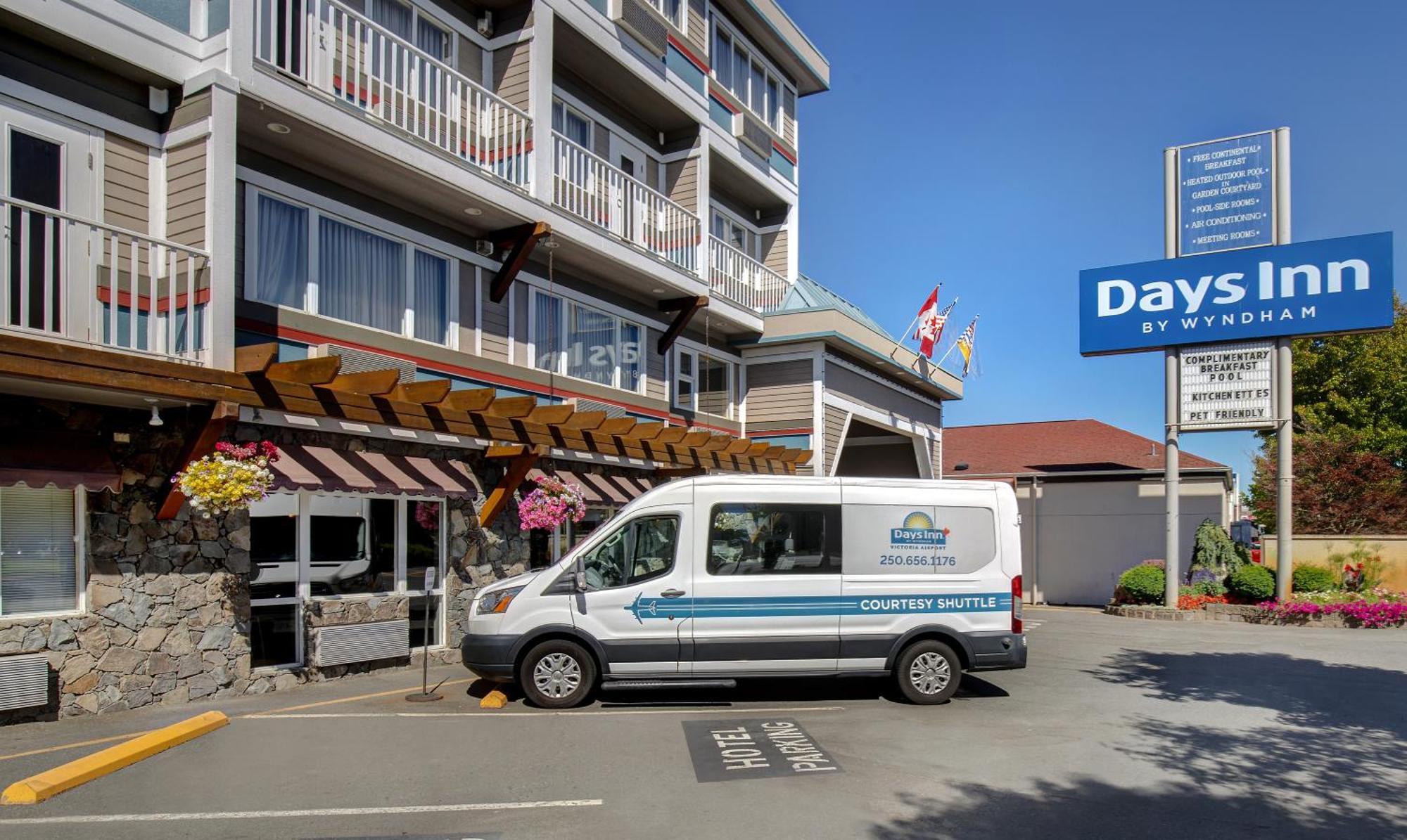 Days Inn By Wyndham Victoria Airport Sidney Buitenkant foto