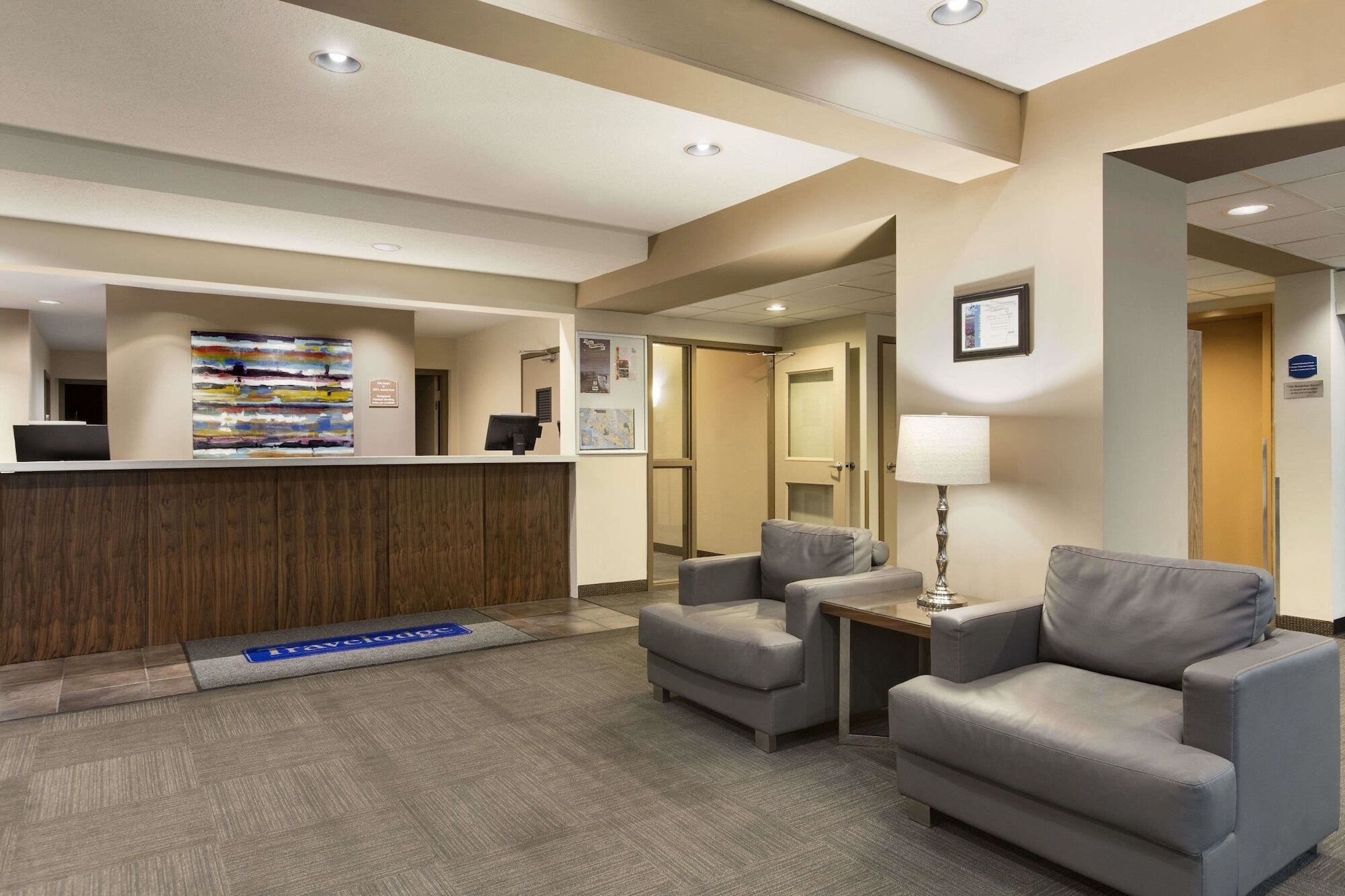 Days Inn By Wyndham Victoria Airport Sidney Buitenkant foto